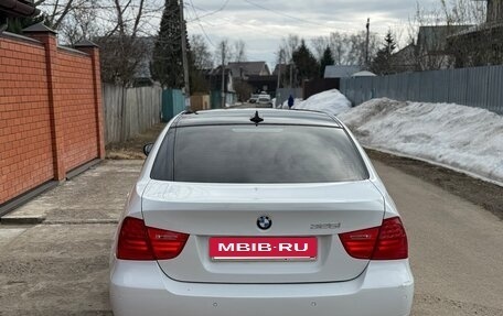 BMW 3 серия, 2011 год, 1 150 000 рублей, 4 фотография