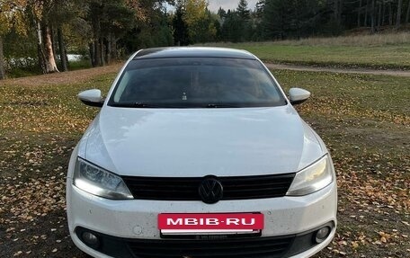 Volkswagen Jetta VI, 2014 год, 1 100 000 рублей, 8 фотография