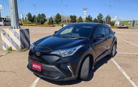 Toyota C-HR I рестайлинг, 2020 год, 1 950 000 рублей, 1 фотография
