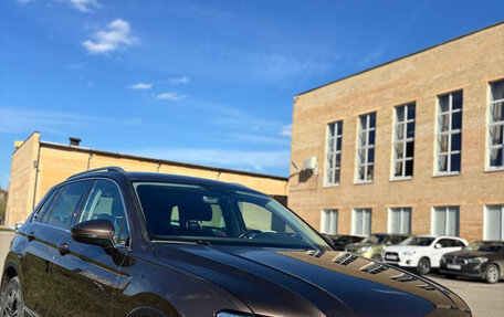 Volkswagen Tiguan II, 2018 год, 2 600 000 рублей, 2 фотография