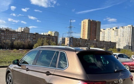 Volkswagen Tiguan II, 2018 год, 2 600 000 рублей, 4 фотография