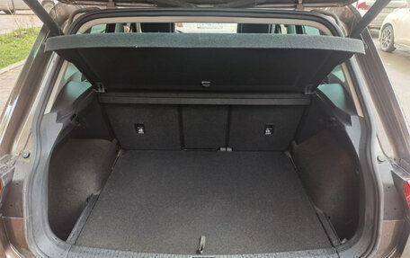 Volkswagen Tiguan II, 2018 год, 2 600 000 рублей, 15 фотография