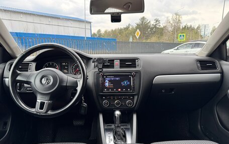 Volkswagen Jetta VI, 2012 год, 1 200 000 рублей, 17 фотография