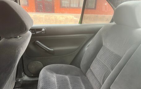 Volkswagen Bora, 1998 год, 190 000 рублей, 11 фотография