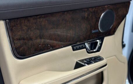 Jaguar XJ IV (X351), 2015 год, 3 800 000 рублей, 11 фотография