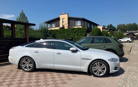 Jaguar XJ IV (X351), 2015 год, 3 800 000 рублей, 14 фотография