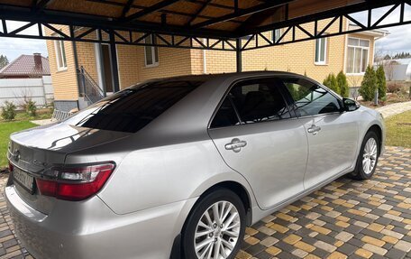 Toyota Camry, 2015 год, 2 099 000 рублей, 4 фотография