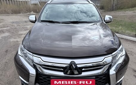 Mitsubishi Pajero Sport III рестайлинг, 2019 год, 3 150 000 рублей, 11 фотография