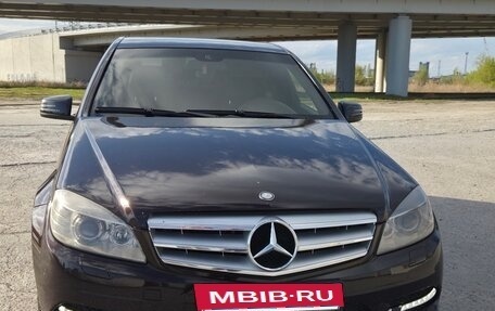 Mercedes-Benz C-Класс, 2010 год, 1 200 000 рублей, 4 фотография