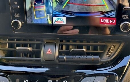 Toyota C-HR I рестайлинг, 2020 год, 1 950 000 рублей, 6 фотография