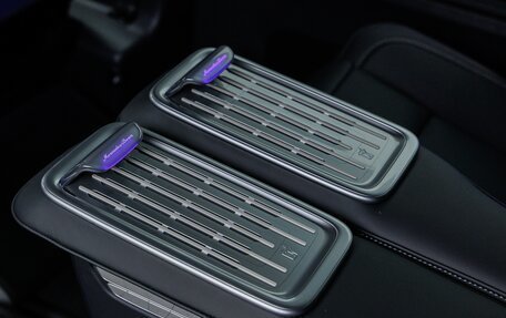 Mercedes-Benz V-Класс, 2026 год, 14 880 000 рублей, 31 фотография