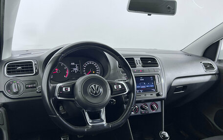 Volkswagen Polo VI (EU Market), 2018 год, 1 025 000 рублей, 10 фотография