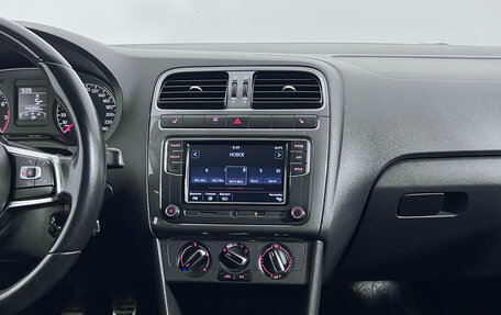 Volkswagen Polo VI (EU Market), 2018 год, 1 025 000 рублей, 16 фотография