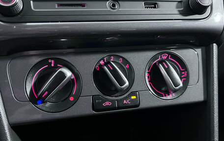 Volkswagen Polo VI (EU Market), 2018 год, 1 025 000 рублей, 19 фотография