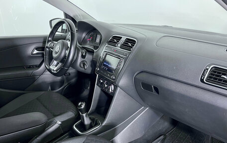 Volkswagen Polo VI (EU Market), 2018 год, 1 025 000 рублей, 21 фотография