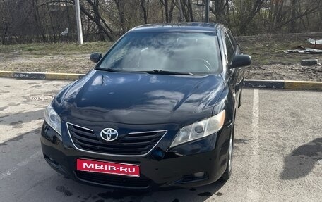 Toyota Camry, 2006 год, 850 000 рублей, 1 фотография