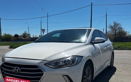 Hyundai Elantra VI рестайлинг, 2016 год, 1 280 000 рублей, 3 фотография