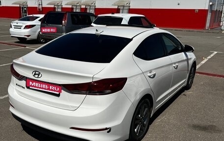 Hyundai Elantra VI рестайлинг, 2016 год, 1 280 000 рублей, 7 фотография