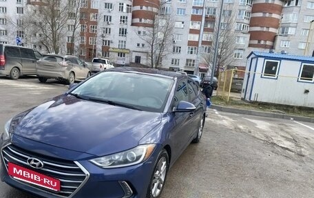 Hyundai Elantra VI рестайлинг, 2016 год, 1 290 000 рублей, 3 фотография