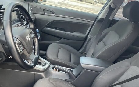 Hyundai Elantra VI рестайлинг, 2016 год, 1 290 000 рублей, 12 фотография