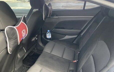 Hyundai Elantra VI рестайлинг, 2016 год, 1 290 000 рублей, 13 фотография