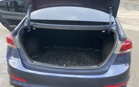 Hyundai Elantra VI рестайлинг, 2016 год, 1 290 000 рублей, 14 фотография