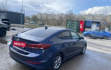 Hyundai Elantra VI рестайлинг, 2016 год, 1 290 000 рублей, 6 фотография