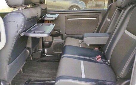 Honda Stepwgn IV, 2021 год, 2 170 000 рублей, 10 фотография