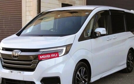 Honda Stepwgn IV, 2021 год, 2 170 000 рублей, 3 фотография