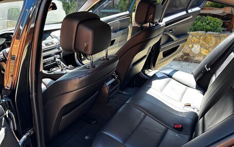 BMW 5 серия, 2013 год, 1 960 000 рублей, 10 фотография