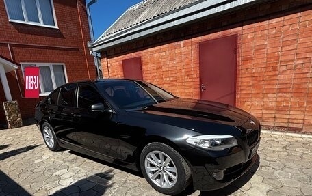 BMW 5 серия, 2013 год, 1 960 000 рублей, 3 фотография