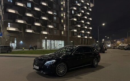 Mercedes-Benz C-Класс, 2018 год, 2 100 000 рублей, 2 фотография