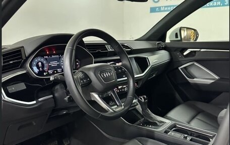Audi Q3, 2021 год, 4 750 000 рублей, 6 фотография