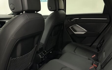 Audi Q3, 2021 год, 4 750 000 рублей, 7 фотография