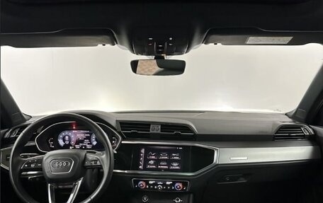 Audi Q3, 2021 год, 4 750 000 рублей, 11 фотография