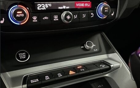 Audi Q3, 2021 год, 4 750 000 рублей, 8 фотография