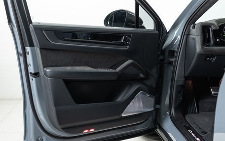 Porsche Cayenne III, 2025 год, 31 790 000 рублей, 8 фотография