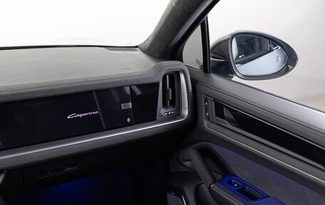 Porsche Cayenne III, 2025 год, 31 790 000 рублей, 19 фотография