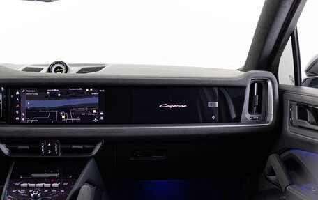 Porsche Cayenne III, 2025 год, 31 790 000 рублей, 20 фотография