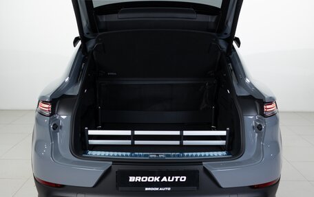 Porsche Cayenne III, 2025 год, 31 790 000 рублей, 30 фотография