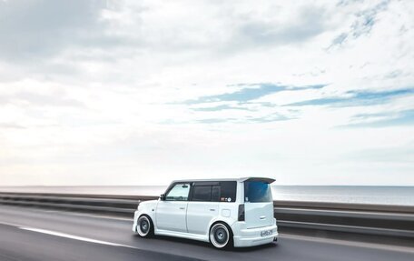 Toyota bB I рестайлинг, 2000 год, 1 200 000 рублей, 2 фотография