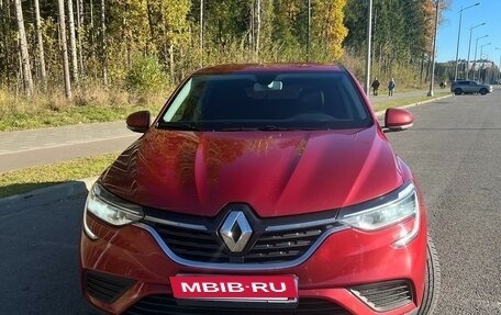 Renault Arkana I, 2022 год, 1 650 000 рублей, 2 фотография