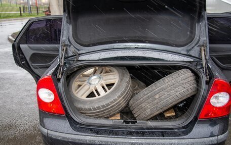 Ford Focus II рестайлинг, 2007 год, 680 000 рублей, 17 фотография