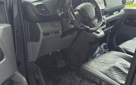 Peugeot Expert, 2022 год, 2 700 000 рублей, 7 фотография