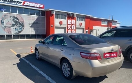 Toyota Camry, 2008 год, 750 000 рублей, 2 фотография
