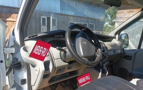 Renault Trafic, 2007 год, 1 000 000 рублей, 6 фотография