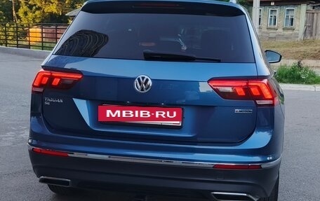 Volkswagen Tiguan II, 2019 год, 2 620 000 рублей, 4 фотография