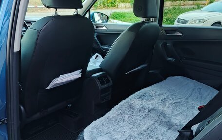 Volkswagen Tiguan II, 2019 год, 2 620 000 рублей, 10 фотография