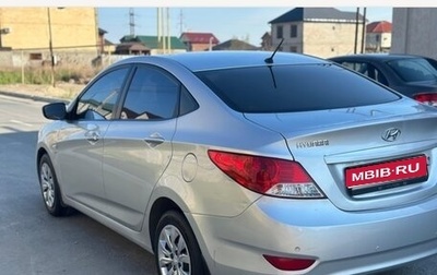 Hyundai Solaris II рестайлинг, 2012 год, 620 000 рублей, 1 фотография