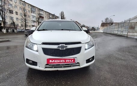 Chevrolet Cruze II, 2012 год, 600 000 рублей, 2 фотография